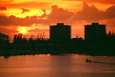 A beautiful sunset at Nontego Bay on the island of Jamaica