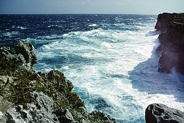 High angle view of waves crashing against the rocks, Clipps Window Pane, Eleuthera, Bahamas