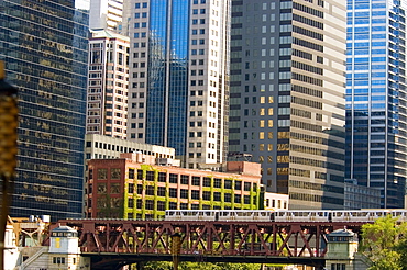 Train crossing a bridge, Chicago, Illinois, USA