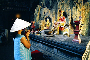 Cave temple, Marble Mountain, Danag, Vietnam