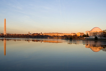 Buildings on the waterfront, Washington Monument, Jefferson Memorial, Washington DC, USA