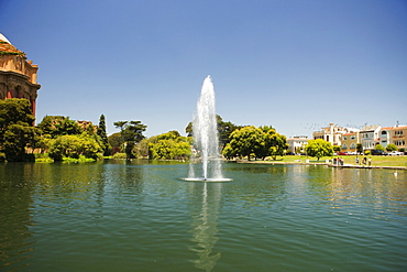 Panoramic view of a fountain and rotunda, The Exploratorium, San Francisco, California, USA