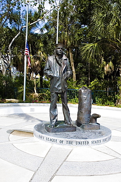 Statue in a park, Las Olas Boulevard, Fort Lauderdale, Florida, USA