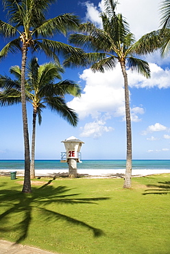 Lifeguard hut on the beach, Waikiki Beach, Honolulu, Oahu, Hawaii Islands, USA