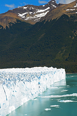 Glacier in a lake with a mountain in the background, Moreno Glacier, Argentine Glaciers National Park, Lake Argentino, El Calafate, Patagonia, Argentina