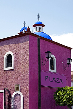 Low angle view of a building, Cancun, Mexico