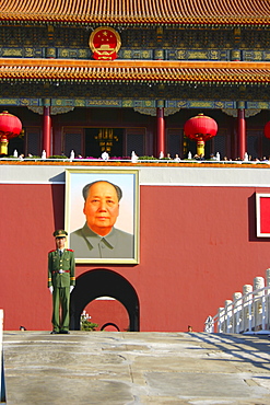 Soldier standing in front of a museum, Tiananmen Gate Of Heavenly Peace, Tiananmen Square, Beijing, China