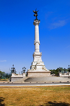 Low angle view of a monument, Fontaine Des Quinconces, Monument Aux Girondins, Bordeaux, Aquitaine, France