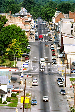 Main street in Wilmington, Ohio--traffic and small town life