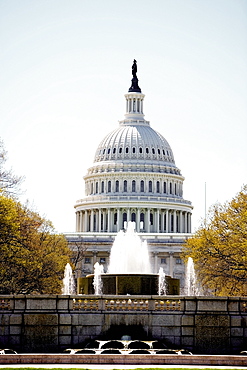 Fountain in front of the Capitol Building, Washington DC, USA