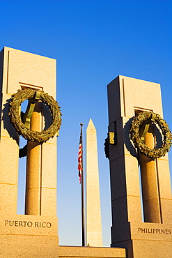 Low angle view of a monument, Washington Monument, Washington DC, USA
