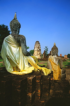 Statues of sitting Buddha at a temple, Wat Phra Phai Luang, Thailand