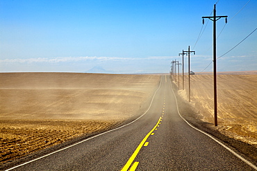 Highway through Farmland, Oregon, United States of America