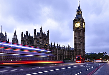 Time lapse view of bus passing Houses of Parliament, London, United Kingdom