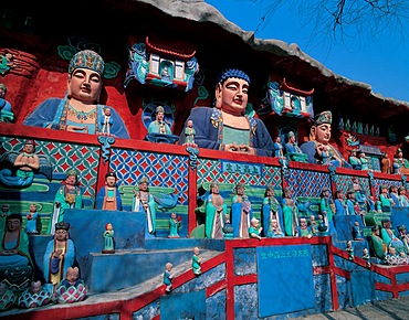 Clay statue of the Buddhas at Taihu Lake, Wuxi