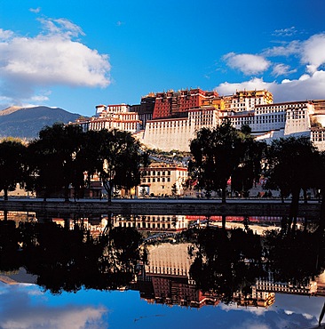 Potala Palace, Lhasa