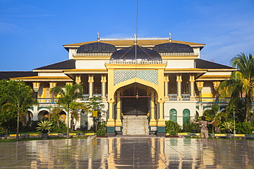 Maimoon Palace, Medan, Sumatra, Indonesia, Southeast Asia, Asia