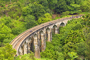 Nine Arches Bridge, Ella, Uva Province, Sri Lanka, Asia