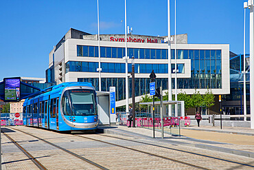 View of tram in front of Repertory Theatre, Centenary Square, Birmingham, West Midlands, England, United Kingdom, Europe