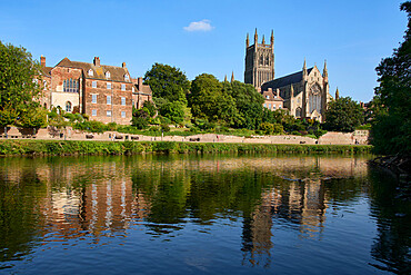 View of River Severn looking towards Worcester Cathedral, Worcester, Worcestershire, England, United Kingdom, Europe