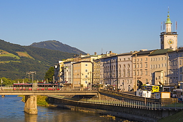 View of Salzach River and the Altstadt (The Old City), UNESCO World Heritage Site, Salzburg, Austria, Europe