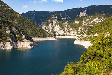 Tara River Canyon Gorge, Durmitor National Park, UNESCO World Heritage Site, Montenegro, Europe