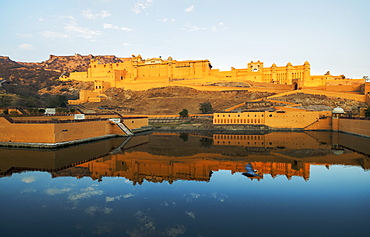 Amer Fort at sunrise in Amer, India, Asia