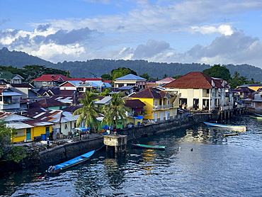 Approaching the docks in the town of Banda Neira on the island of Banda Neira, Moluccas, Indonesia.