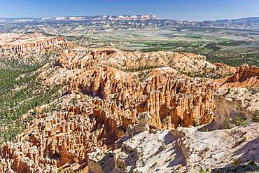 Bryce Canyon Amphitheater from Bryce Point, Bryce Canyon National Park, Utah, United States of America, North America 