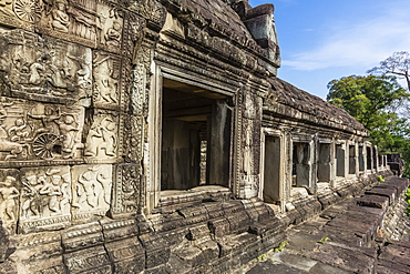 Baphuon Temple in Angkor Thom, Angkor, UNESCO World Heritage Site, Siem Reap Province, Cambodia, Indochina, Southeast Asia, Asia 