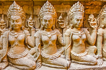 Apsara carvings in the Leper King Terrace in Angkor Thom, Angkor, UNESCO World Heritage Site, Siem Reap Province, Cambodia, Indochina, Southeast Asia, Asia 