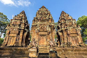 Banteay Srei Temple in Angkor, UNESCO World Heritage Site, Siem Reap Province, Cambodia, Indochina, Southeast Asia, Asia 