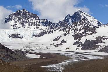 Snow-capped peaks surround St. Andrews Bay, South Georgia, Polar Regions