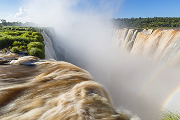 The Devil's Throat (Garganta del Diablo), Iguazu Falls National Park, UNESCO World Heritage Site, Misiones, Argentina, South America