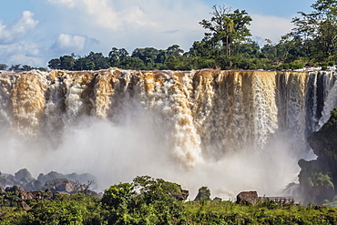 A view from the upper trail, Iguazu Falls National Park, UNESCO World Heritage Site, Misiones, Argentina, South America