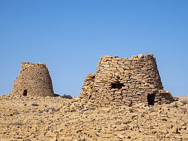 Jabal Hafeet beehive tombs, dating back thousands of years, Sultanate of Oman, Middle East