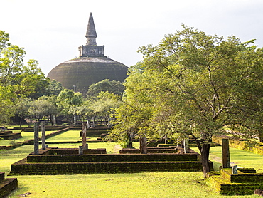 Rankoth Vehera, a stupa at Polonnaruwa, UNESCO World Heritage Site, Sri Lanka, Asia