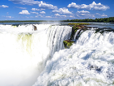 A view of the devil’s throat, Garganta del Diablo, at Iguazú Falls, Misiones Province, Argentina.