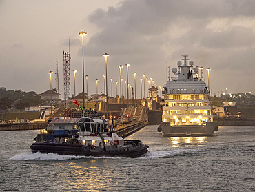 Shipping and lock, Panama Canal, Panama, Central America