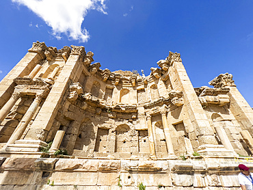 The Nymphaeum in the ancient city of Jerash, believed to be founded in 331 BC by Alexander the Great, Jerash, Jordan, Middle East