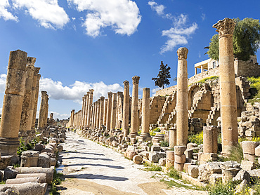 Columned archway in the ancient city of Jerash, believed to be founded in 331 BC by Alexander the Great, Jerash, Jordan, Middle East