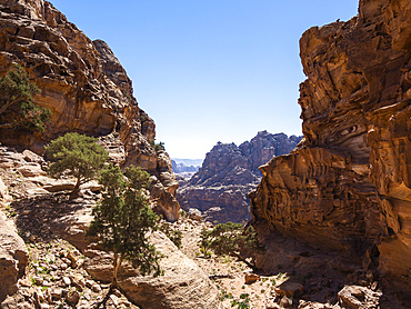 End of the World view, Petra Archaeological Park, UNESCO World Heritage Site, one of the New Seven Wonders of the World, Petra, Jordan, Middle East