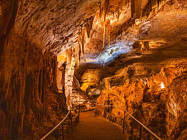 Stalactites in the main cave at Carlsbad Caverns National Park, UNESCO World Heritage Site, located in the Guadalupe Mountains, New Mexico, United States of America, North America