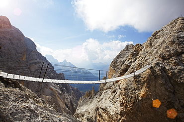 Suspension bridge, Monte Cristallo, the Dolomites, Cortina d Ampezzo, Veneto, Italy