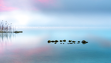 Autumn morning mood at Lake Starnberg, Bernried, Bavaria, Germany