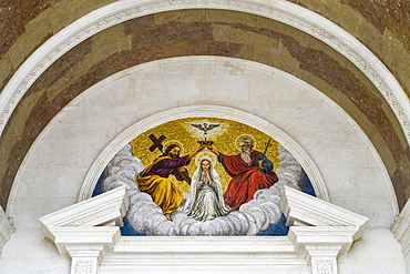 Artwork and architectural detail, Basilica of Our Lady of the Rosary, Fatima, Ourem Municipality, Santarem District, Portugal