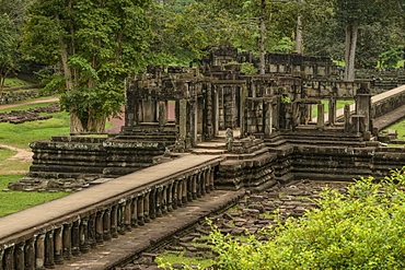 Stone causeway leads to ruined Baphuon temple, Angkor Wat, Siem Reap, Siem Reap Province, Cambodia