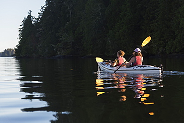 Kayaking in Clayoquot Sound, Vancouver Island, Tofino, British Columbia, Canada