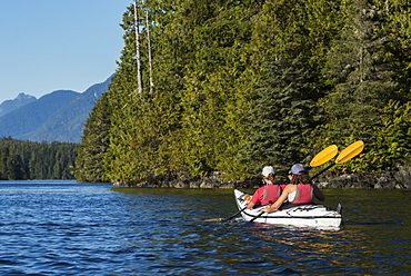 Kayaking in Clayoquot Sound, Vancouver Island, Tofino, British Columbia, Canada