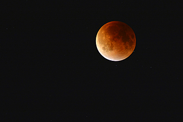 Total lunar eclipse also known as a blood moon., Arlington, Massachusetts, USA.